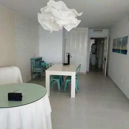 Prázdninový dům 3 Bedrooms House At 75 M Away From The With Sea View Shared Pool And Furnished Terrace Roquetas de Mar